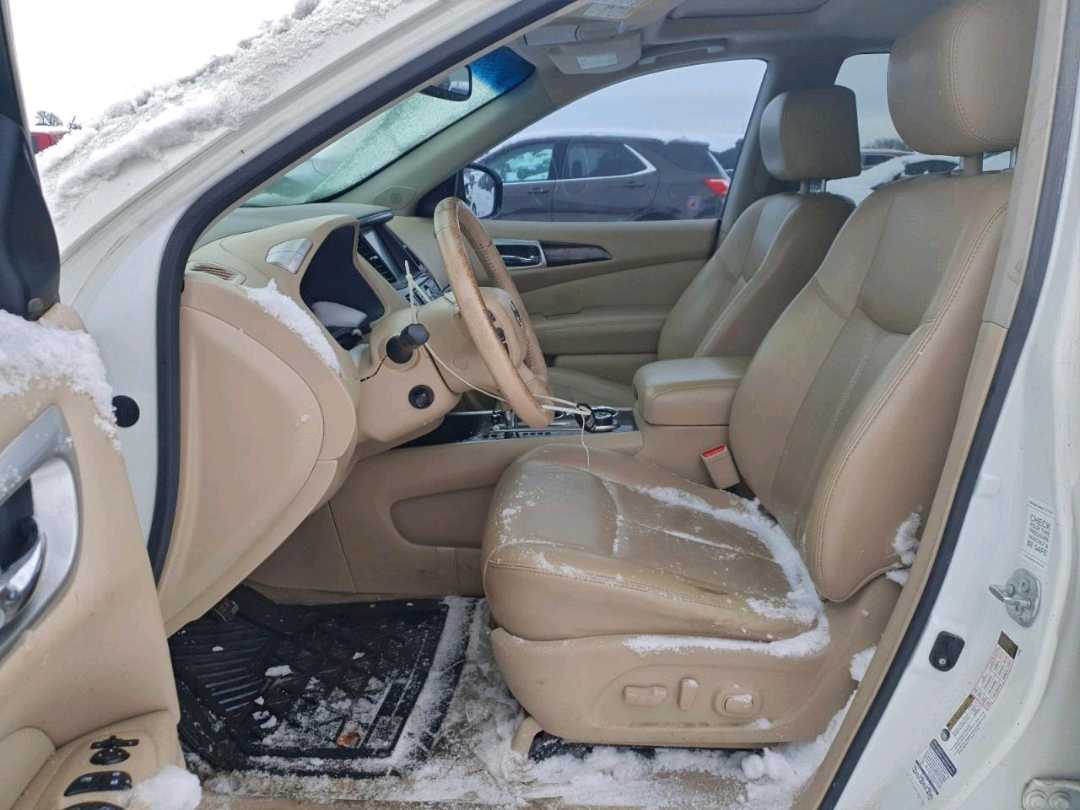 Car Image 2015 NISSAN PATHFINDER