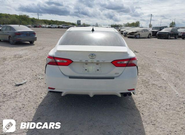 Car Image 2018 TOYOTA CAMRY