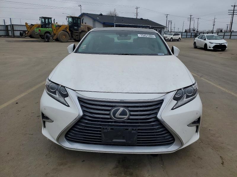 Car Image 2016 LEXUS ES