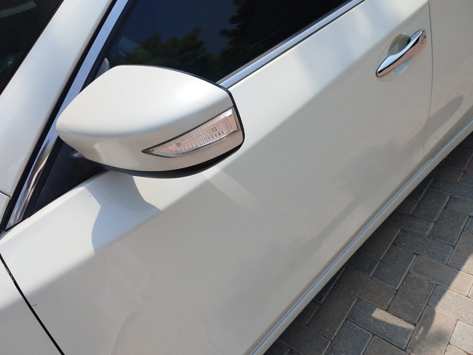 Car Image 2017 NISSAN ALTIMA SL