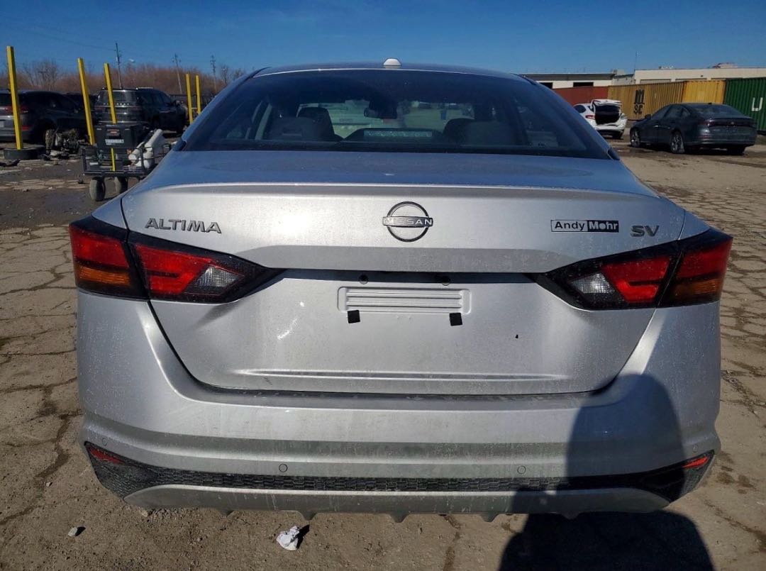 Car Image 2024 NISSAN ALTIMA