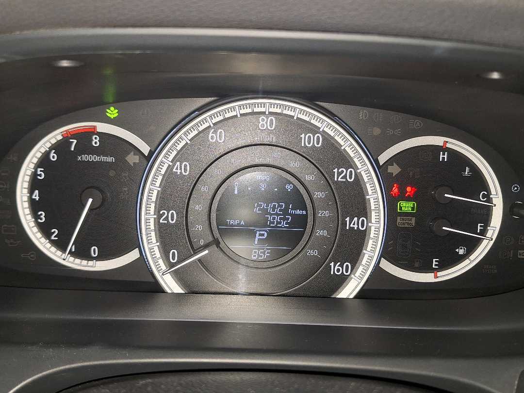 Car Image 2017 HONDA ACCORD LX