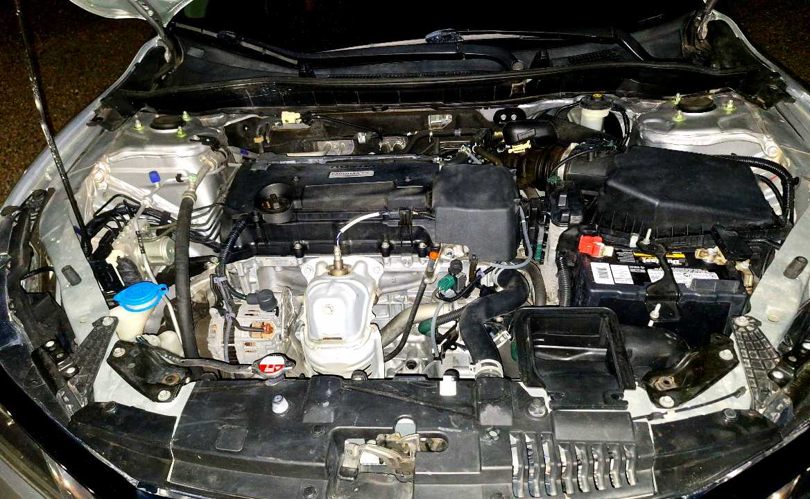 Car Image 2017 HONDA ACCORD LX