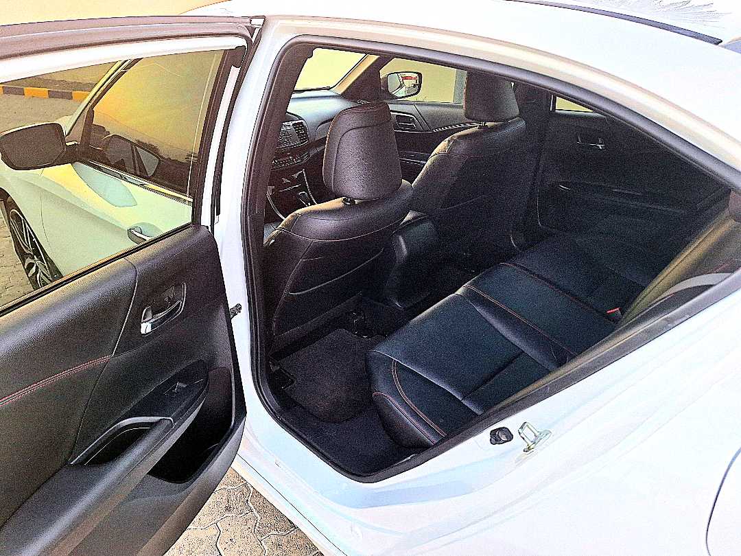 Car Image 2017 HONDA ACCORD SPORT