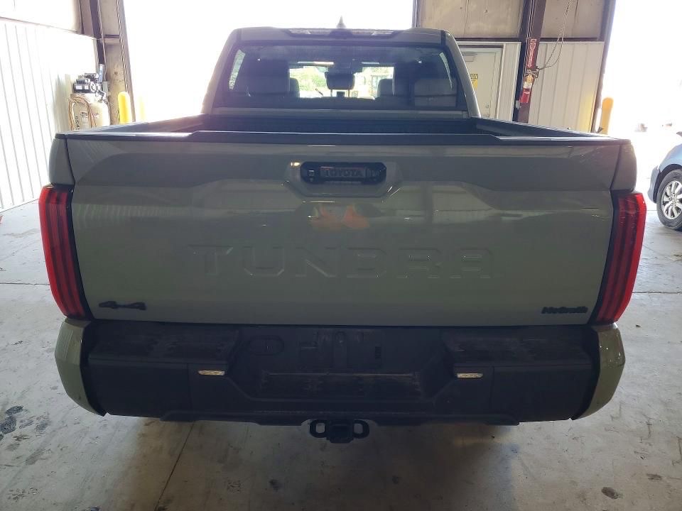 Car Image 2025 TOYOTA TUNDRA