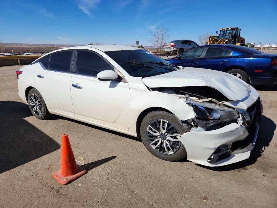 Car Image 2020 NISSAN ALTIMA