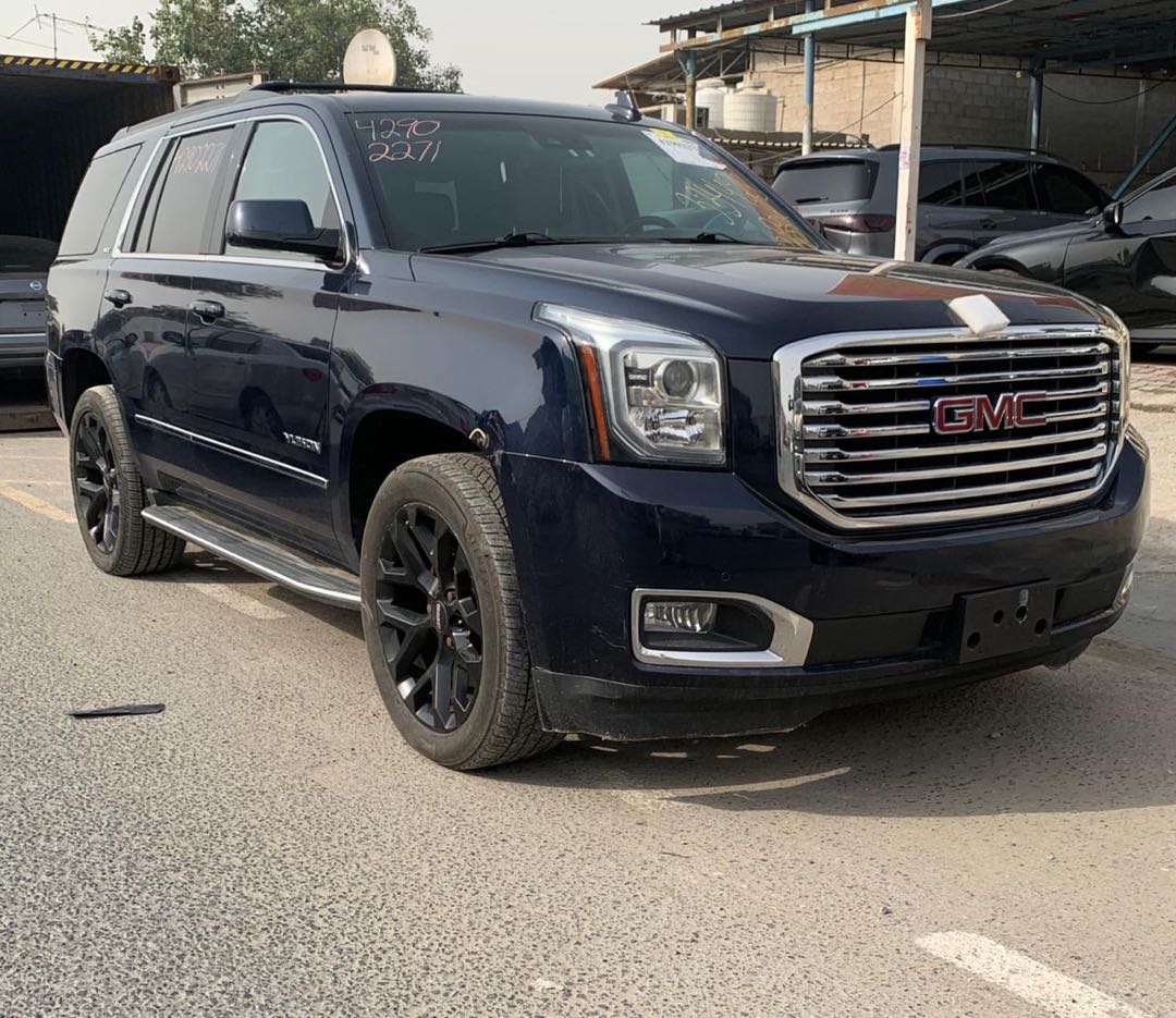 Car Image 2018 GMC YUKON