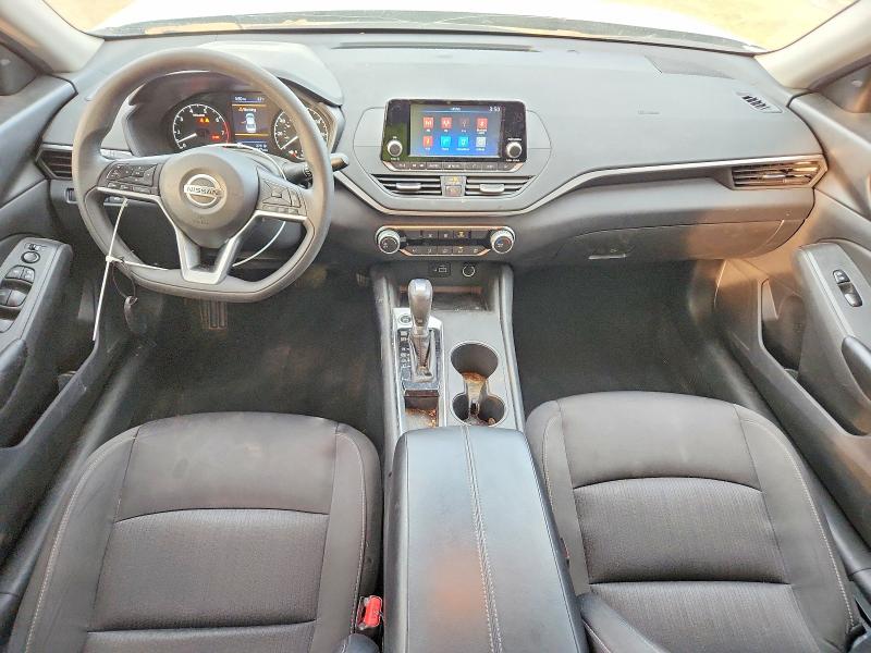 Car Image 2021 NISSAN ALTIMA