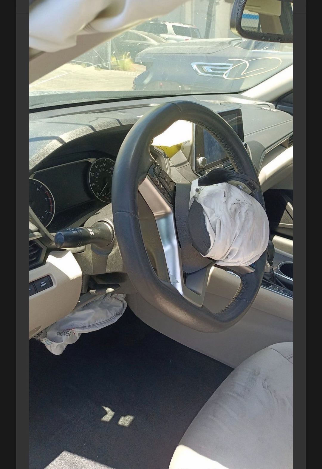 Car Image 2019 NISSAN ALTIMA