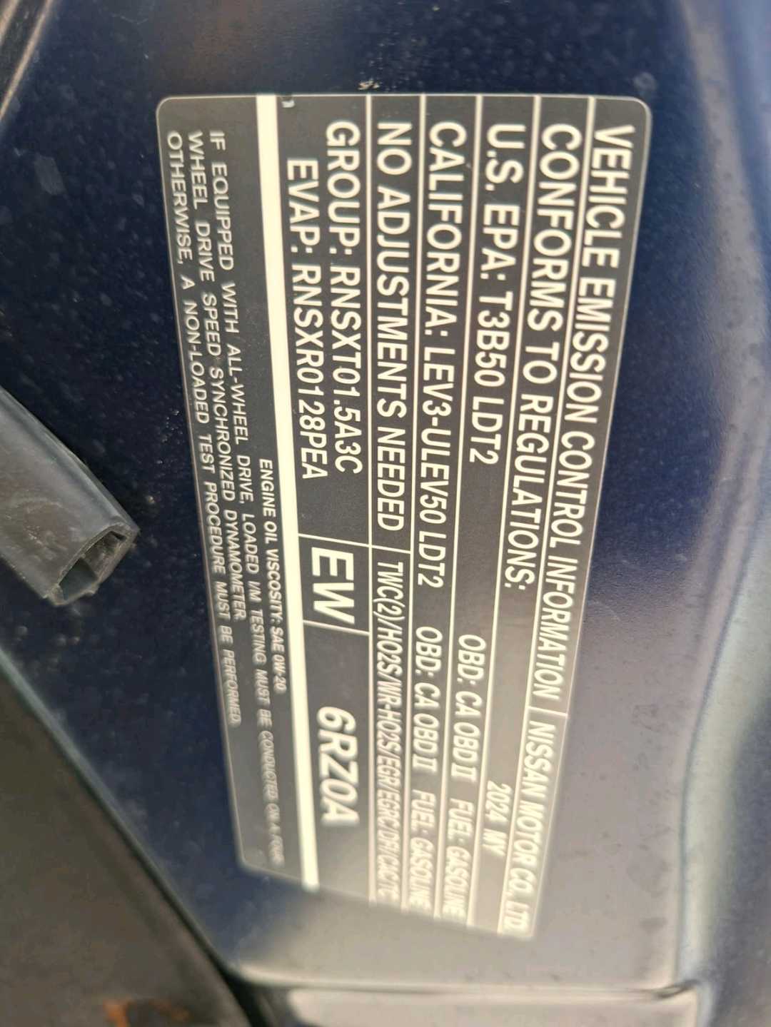 Car Image 2024 NISSAN ROGUE