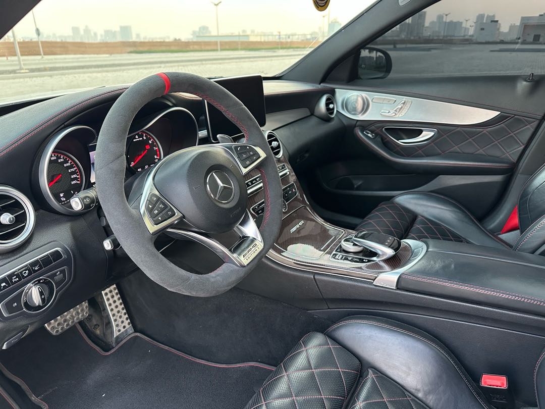 Car Image 2016 MERCEDES C Class 63