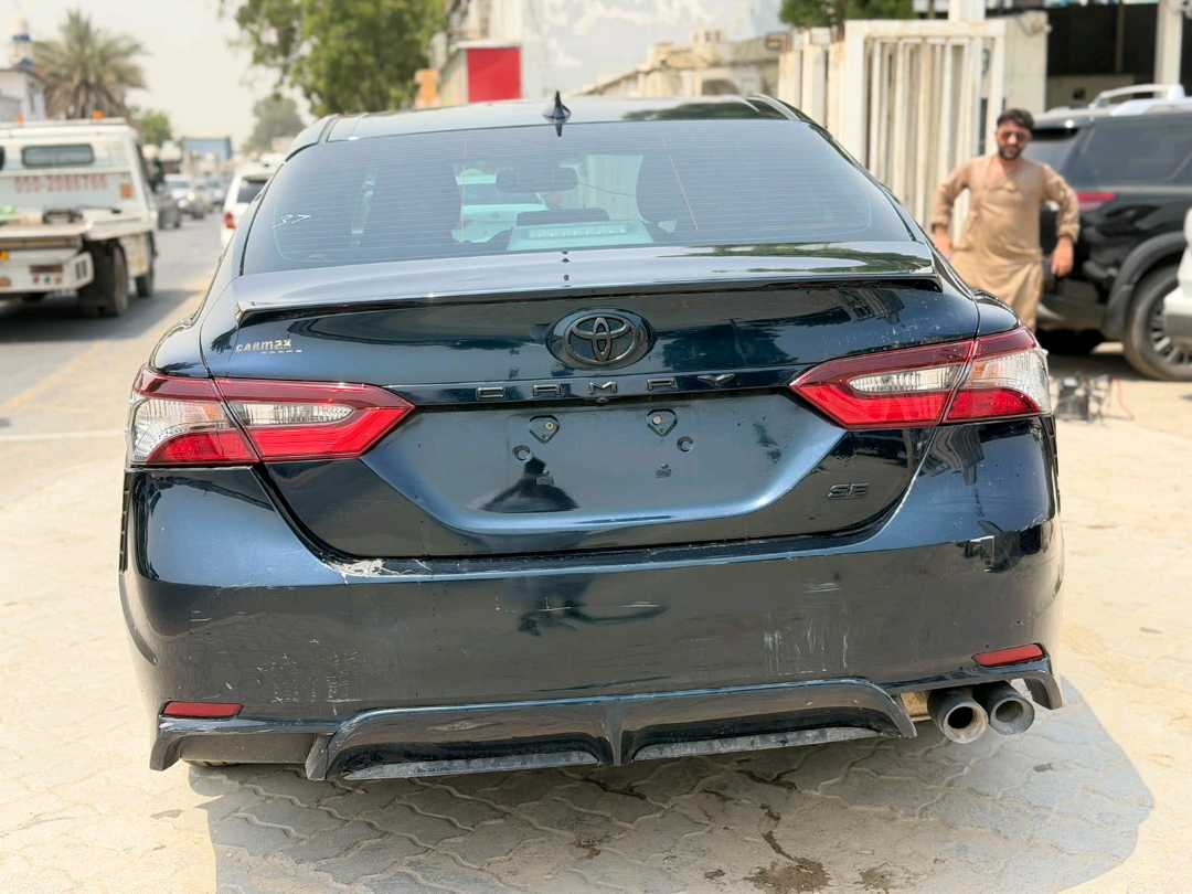 Car Image 2021 TOYOTA CAMRY