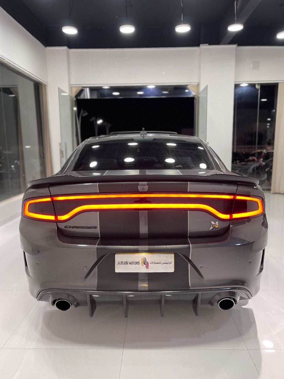 Car Image 2019 DODGE CHARGER SCAT PACK