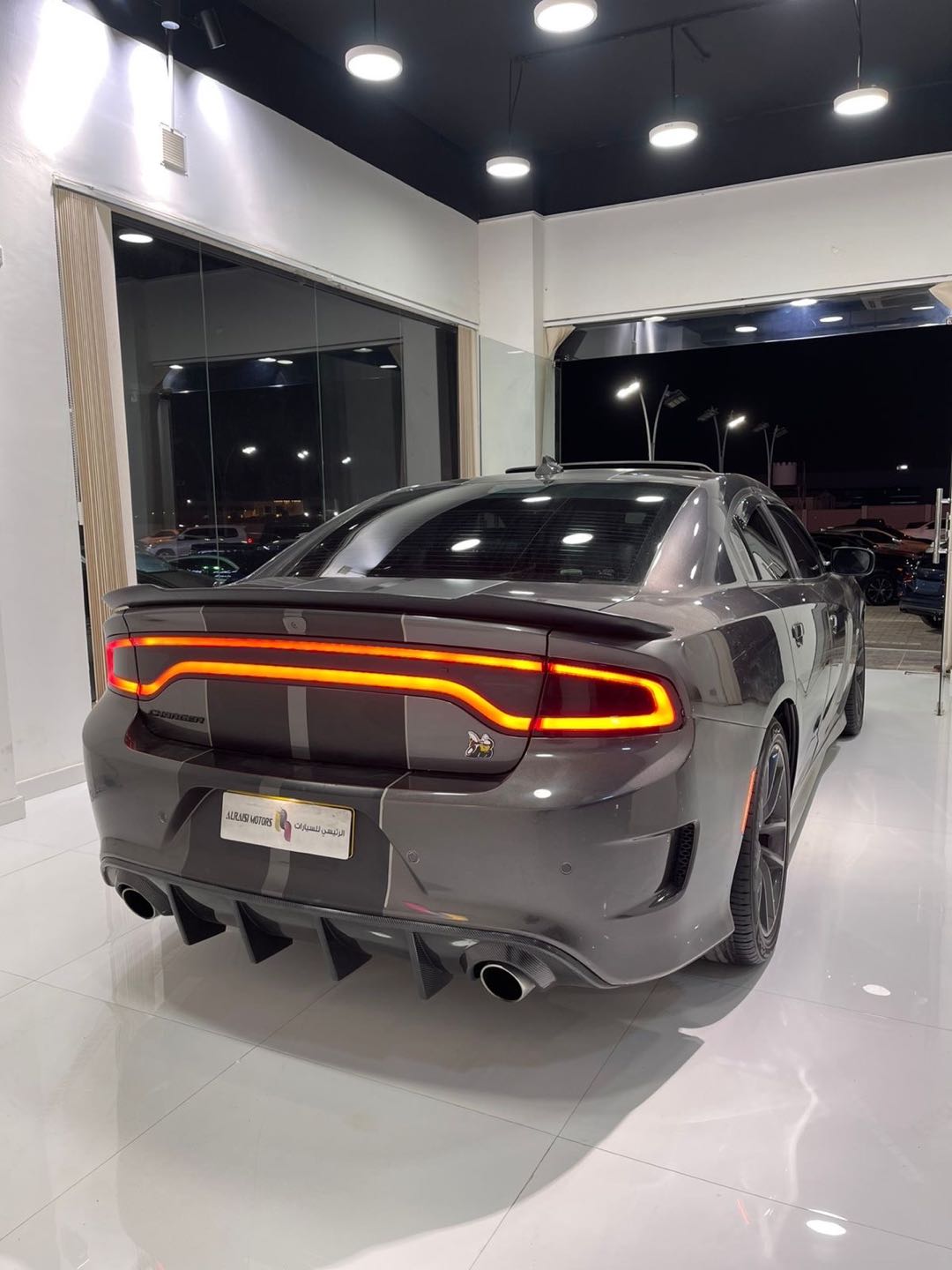 Car Image 2019 DODGE CHARGER SCAT PACK