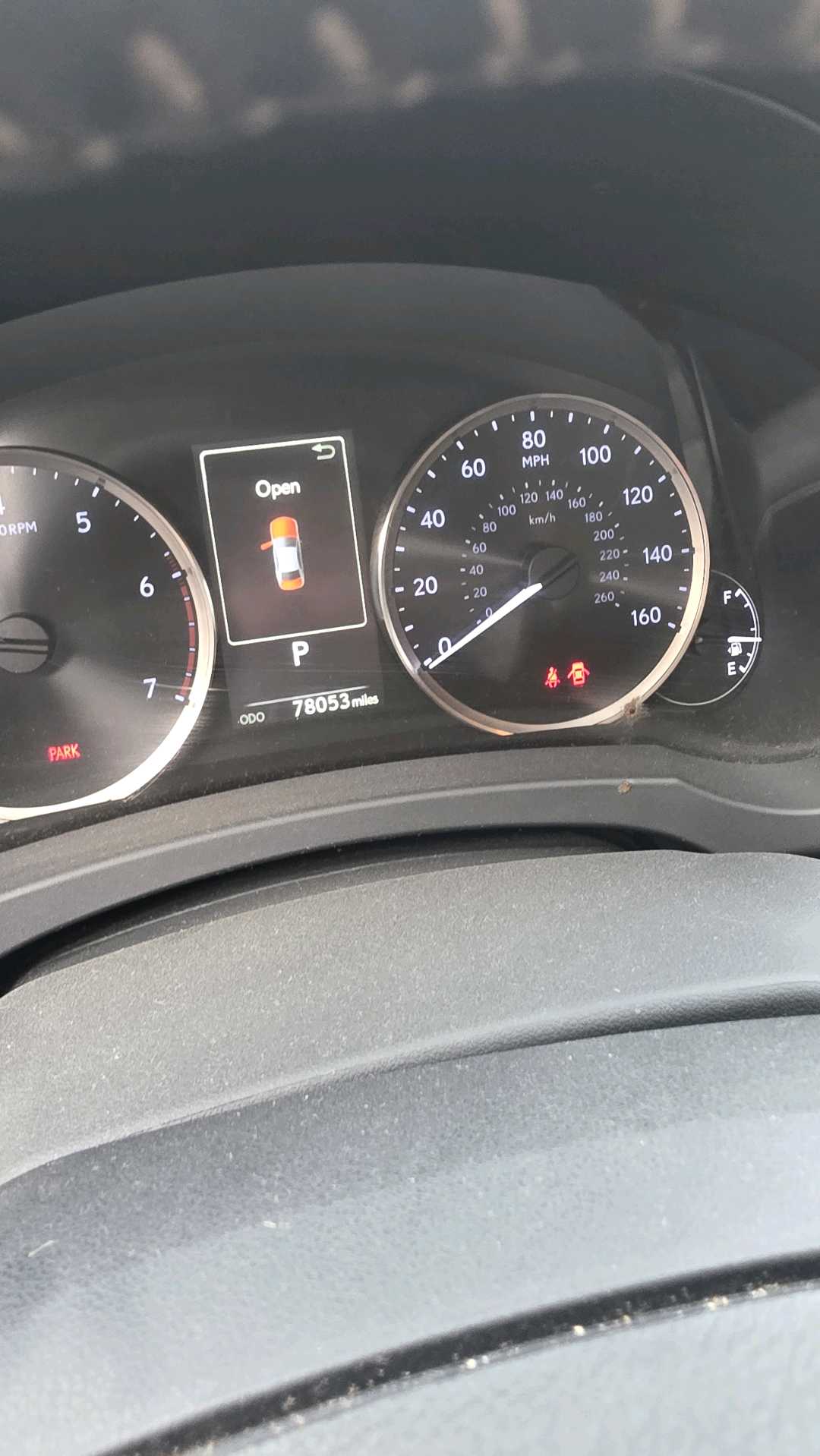 Car Image 2019 LEXUS IS