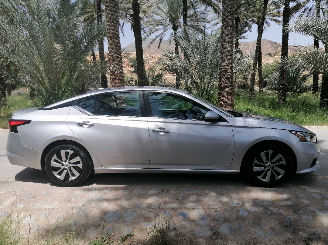 Car Image 2020 NISSAN ALTIMA S