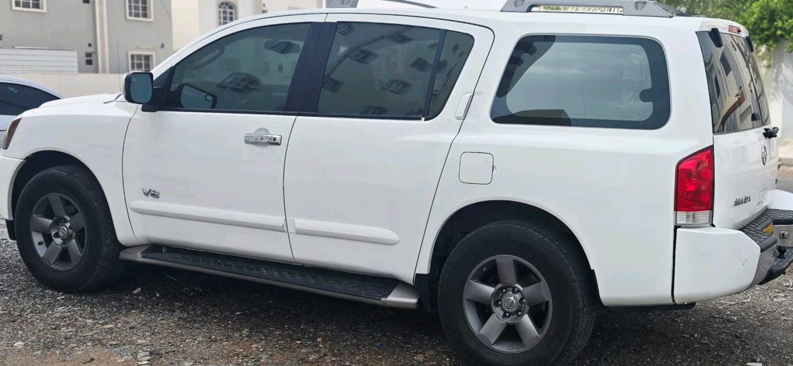 Car Image 2005 NISSAN ARMADA 