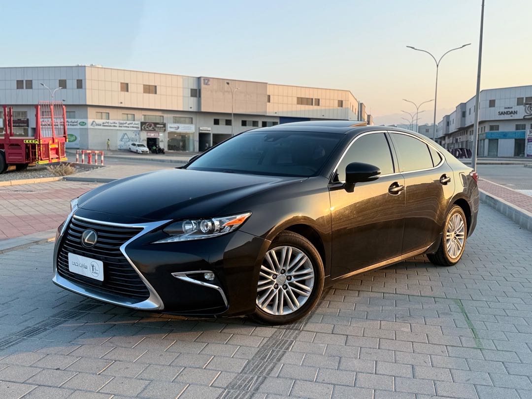 Car Image 2017 LEXUS ES 350