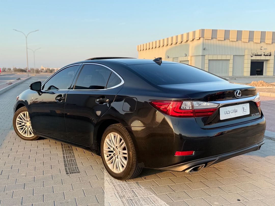Car Image 2017 LEXUS ES 350
