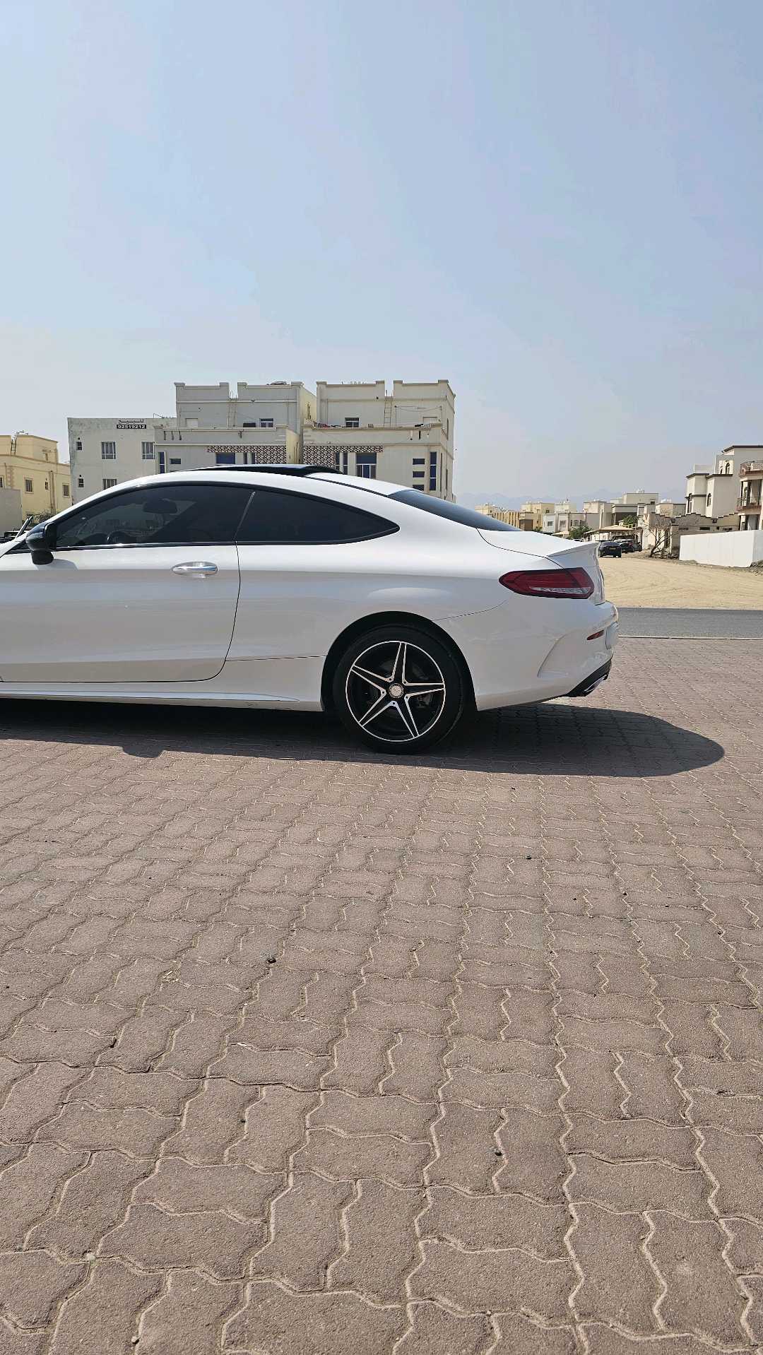 Car Image 2017 MERCEDES C Class 300