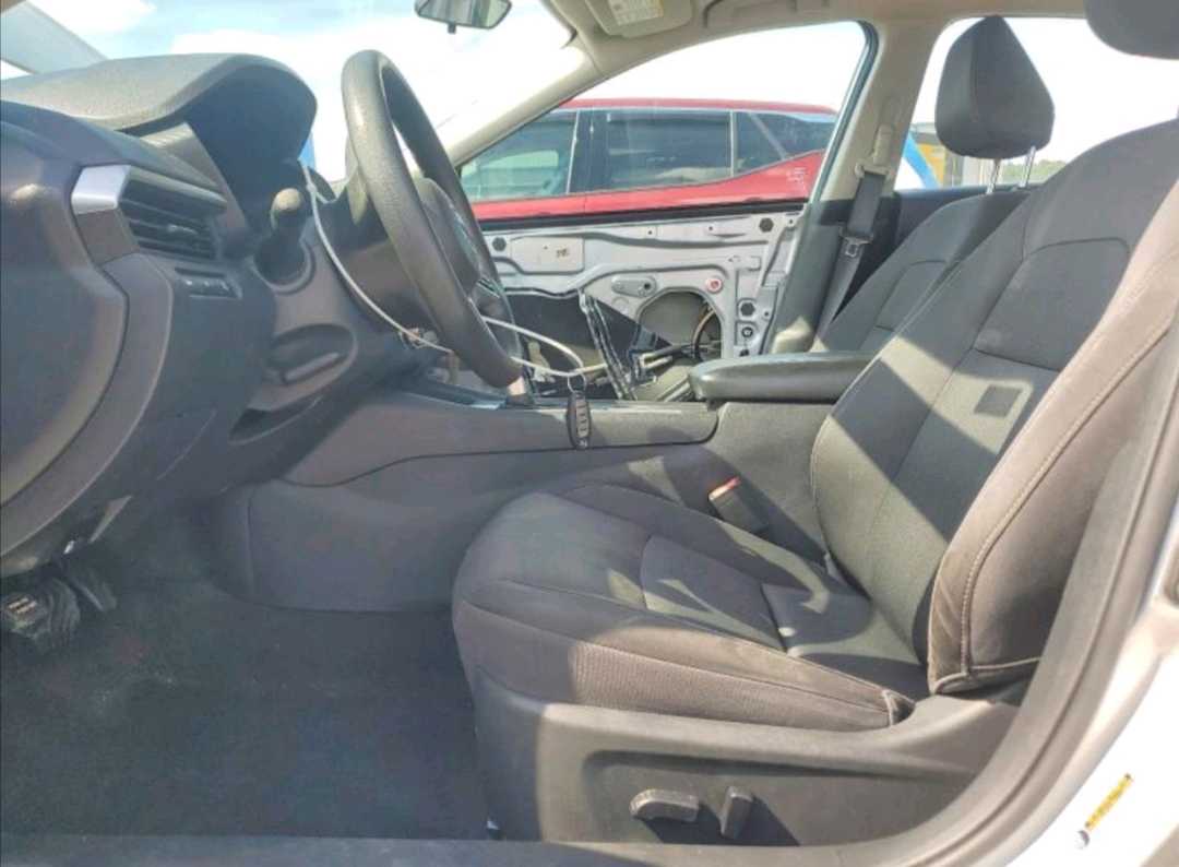 Car Image 2020 NISSAN ALTIMA