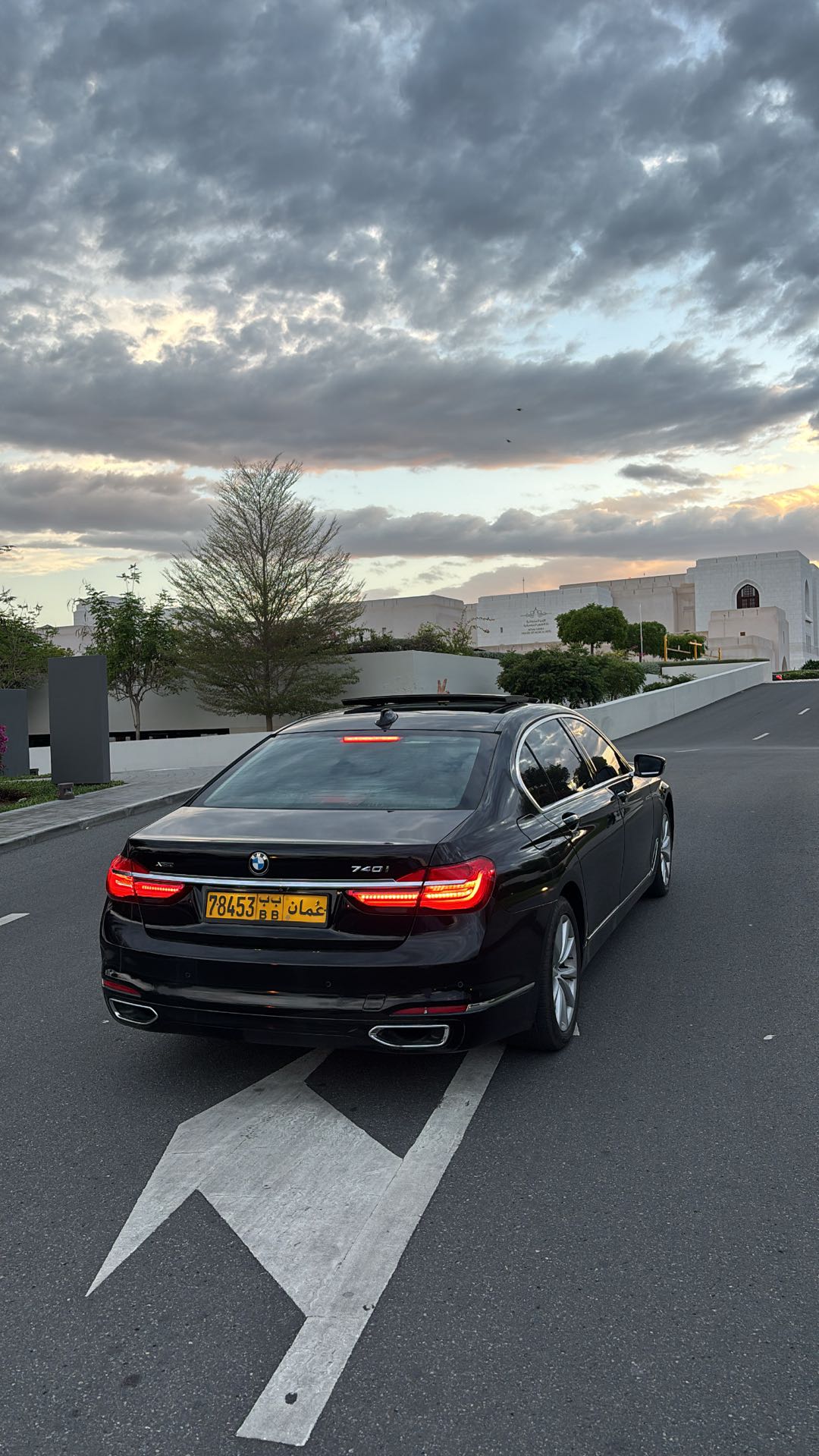 Car Image 2018 BMW 7 SERIES 740
