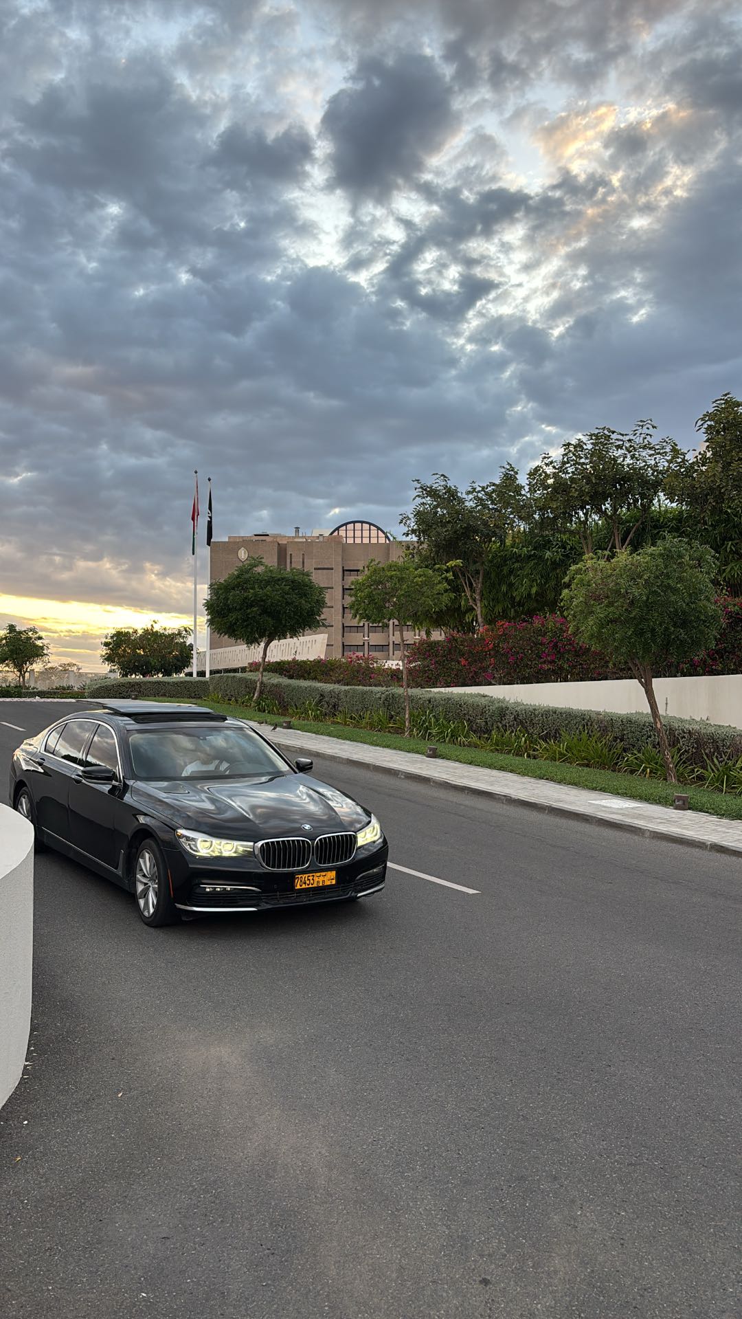 Car Image 2018 BMW 7 SERIES 740
