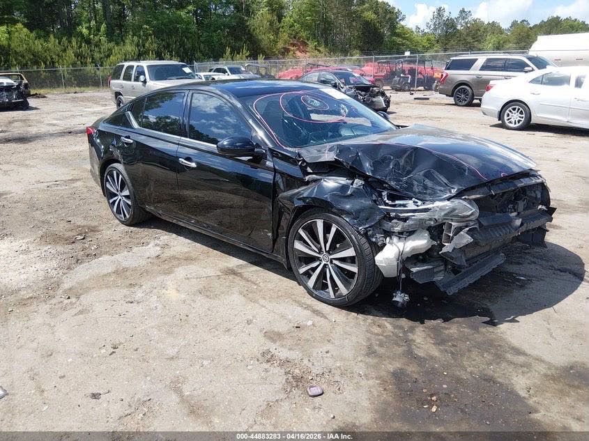 NISSAN ALTIMA Platinum  2020