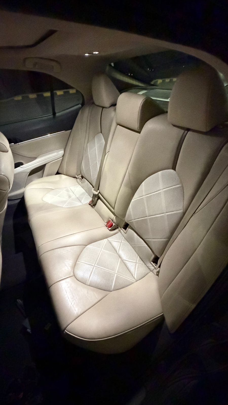 Car Image 2018 TOYOTA CAMRY XLE