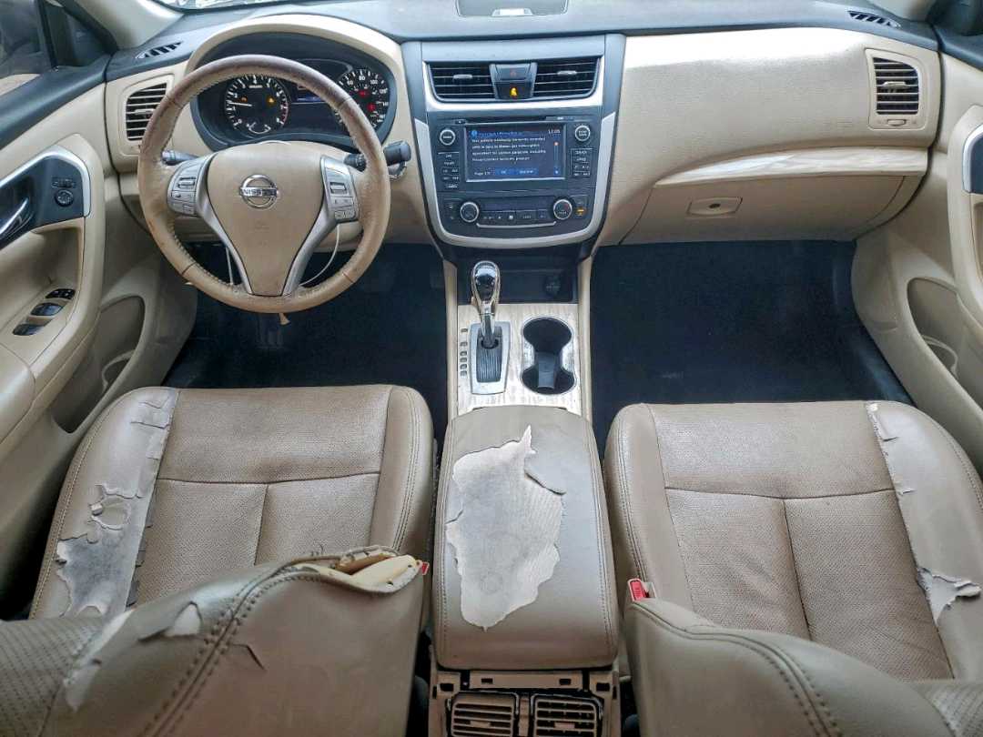 Car Image 2016 NISSAN ALTIMA
