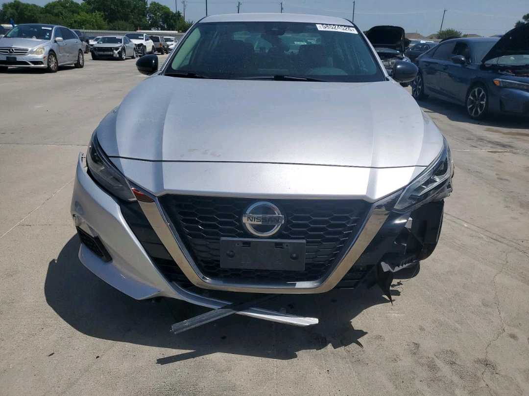 Car Image 2020 NISSAN ALTIMA