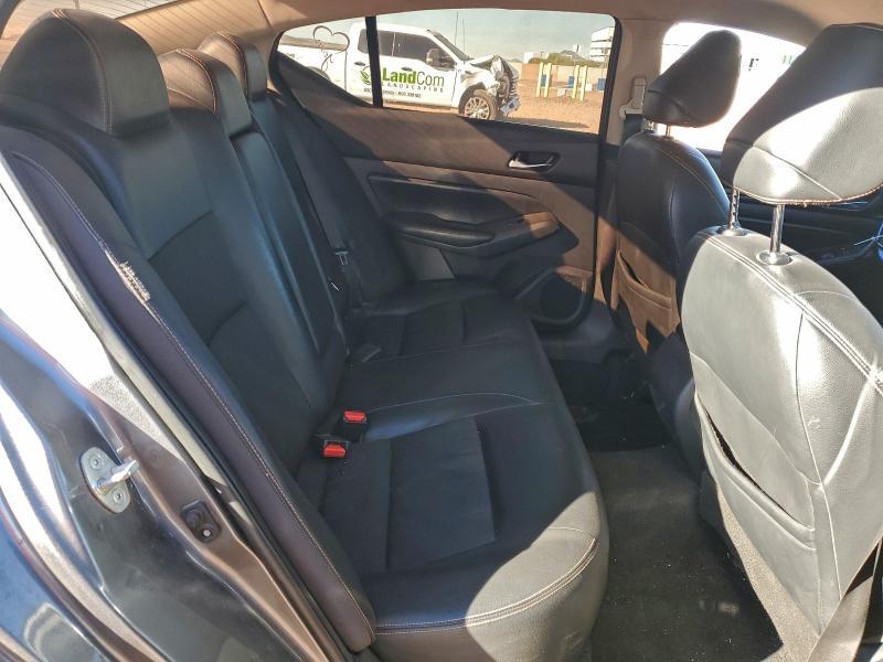Car Image 2019 NISSAN ALTIMA