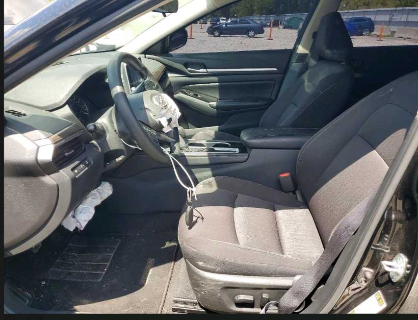 Car Image 2023 NISSAN ALTIMA
