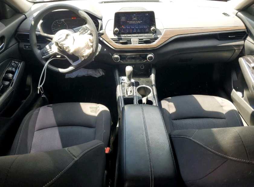 Car Image 2023 NISSAN ALTIMA