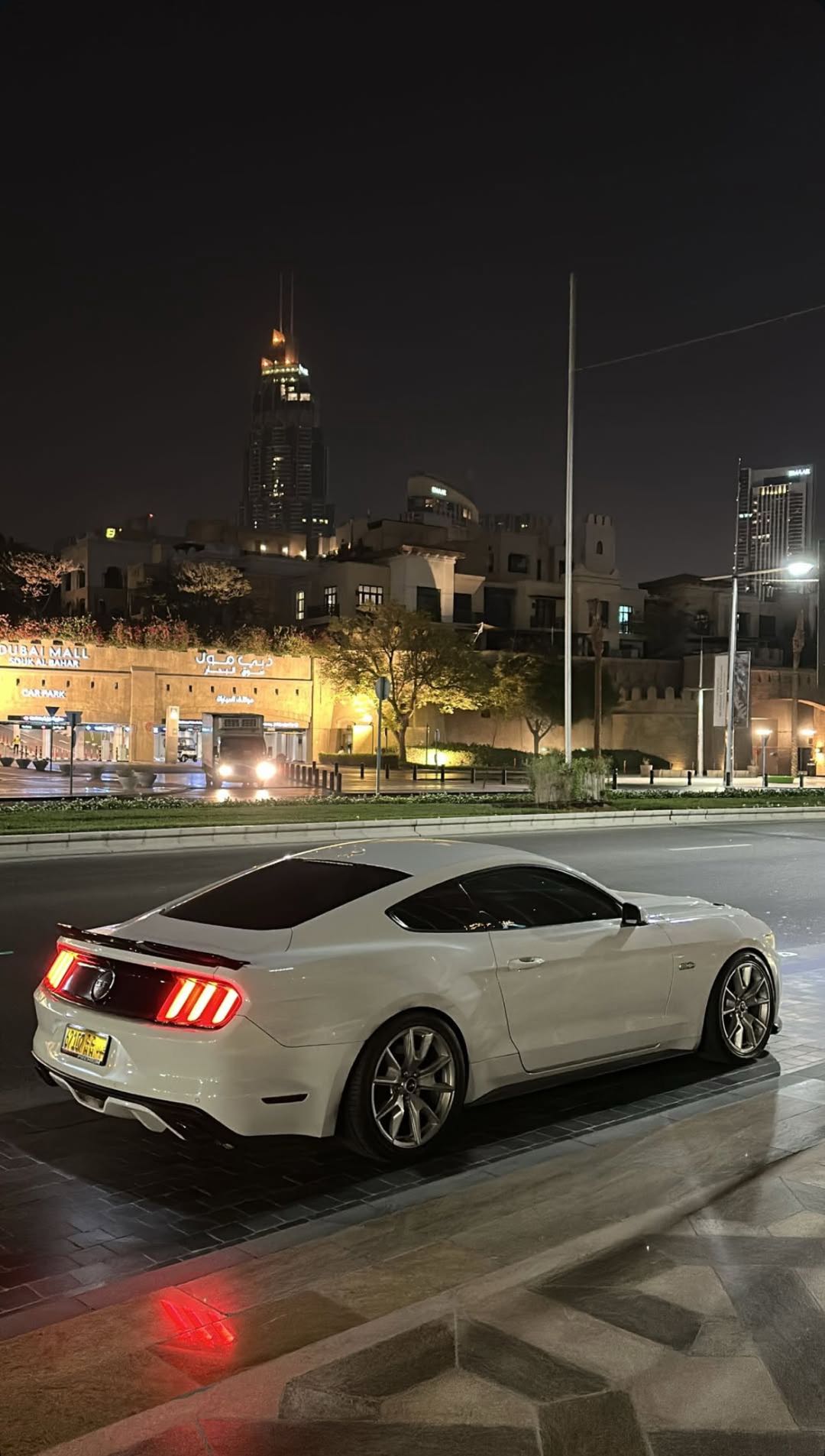 Car Image 2015 FORD MUSTANG GT