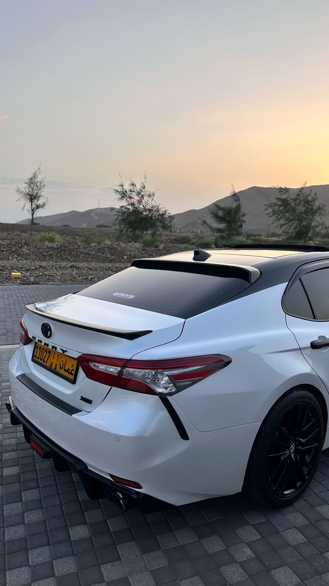 Car Image 2018 TOYOTA CAMRY XSE