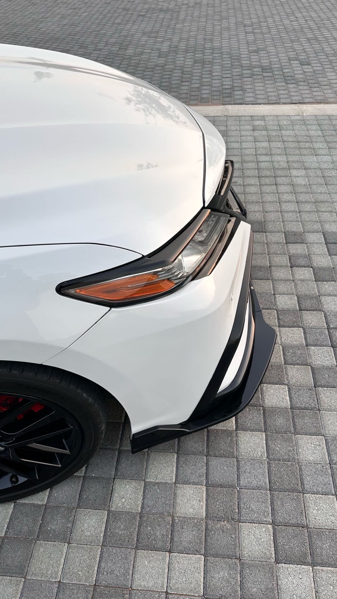 Car Image 2018 TOYOTA CAMRY XSE