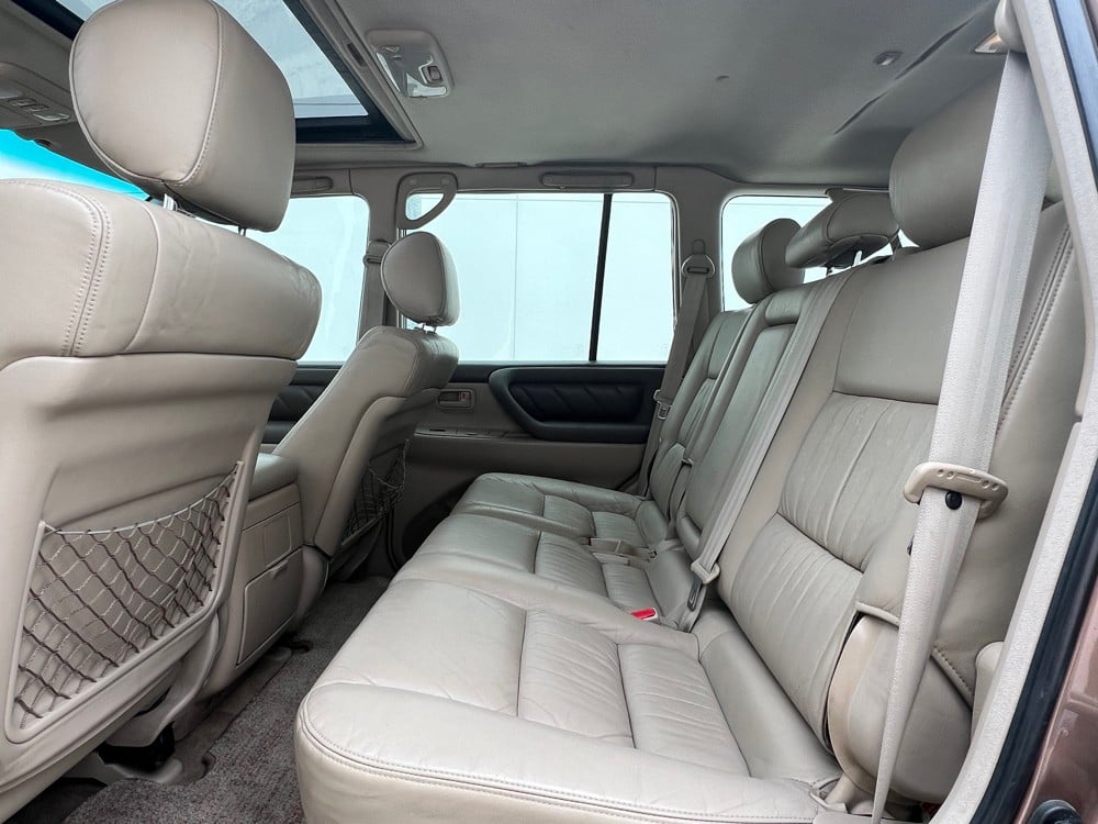 Car Image 1998 TOYOTA LAND CRUISER Nismo