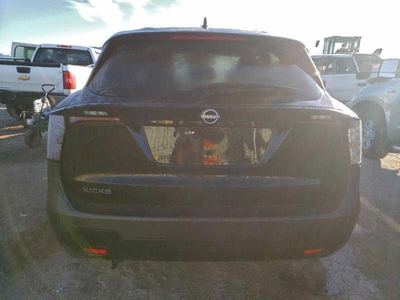 Car Image 2025 NISSAN KICKS