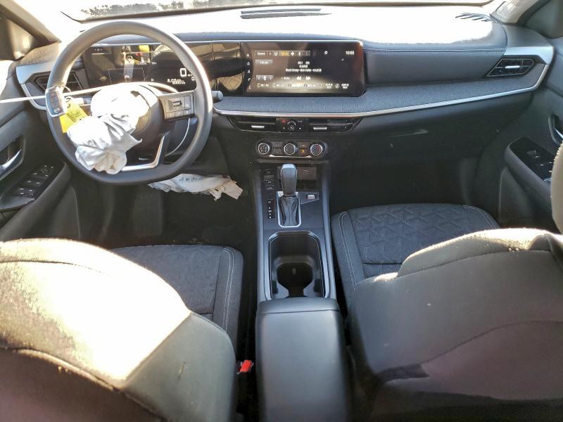 Car Image 2025 NISSAN KICKS