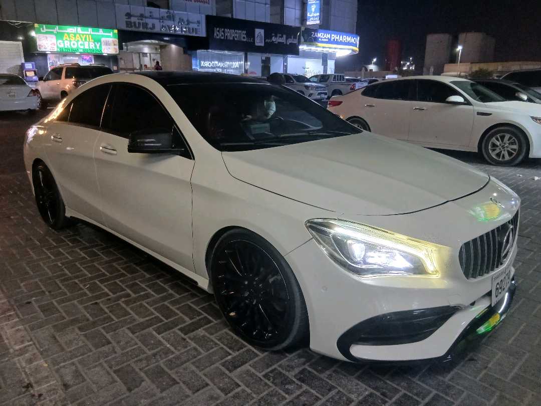 MERCEDES CLA CLASS  2018