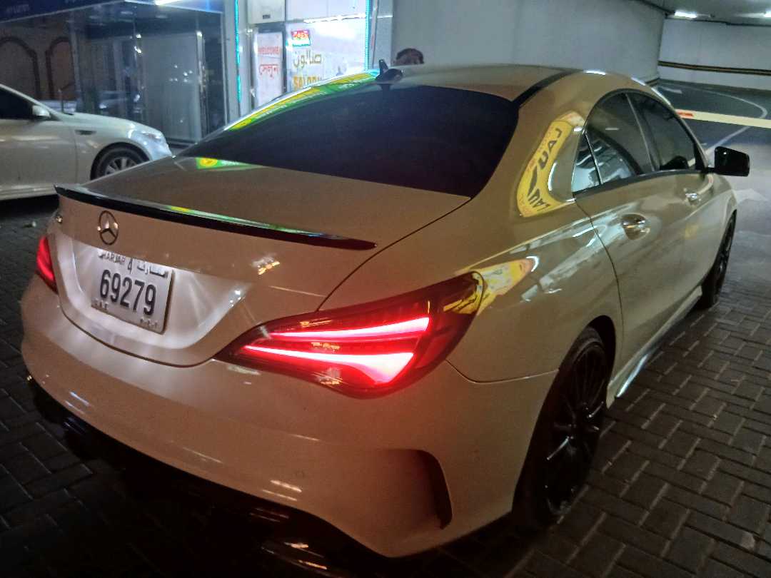 Car Image 2018 MERCEDES CLA CLASS 