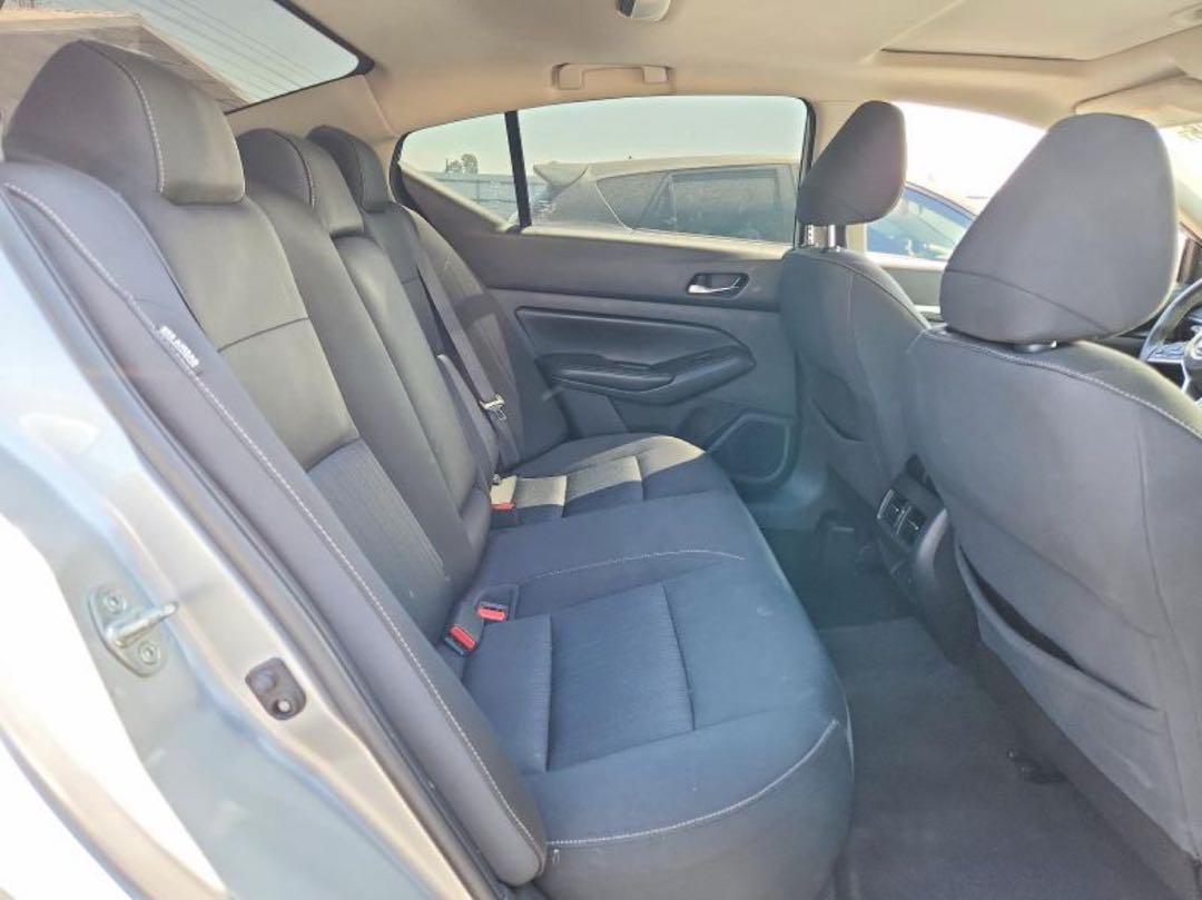 Car Image 2019 NISSAN ALTIMA