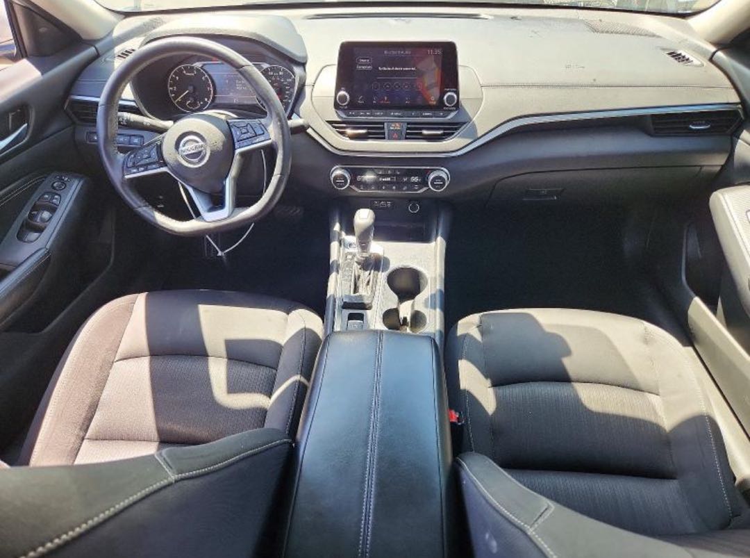 Car Image 2019 NISSAN ALTIMA