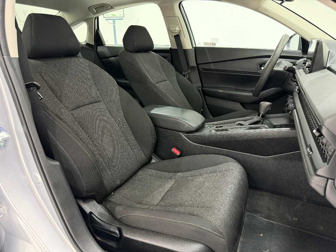 Car Image 2024 HONDA ACCORD EX