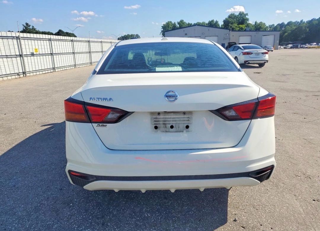 Car Image 2019 NISSAN ALTIMA