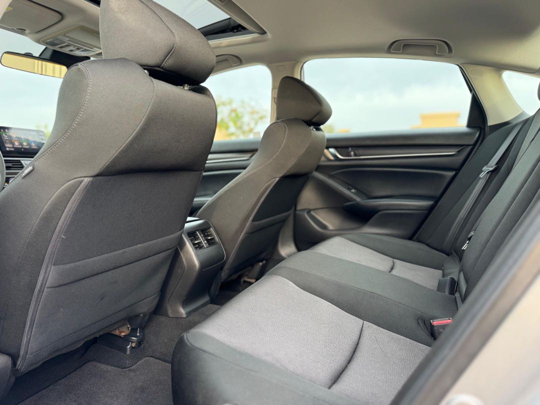 Car Image 2018 HONDA ACCORD EX