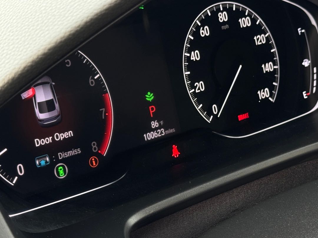 Car Image 2018 HONDA ACCORD EX