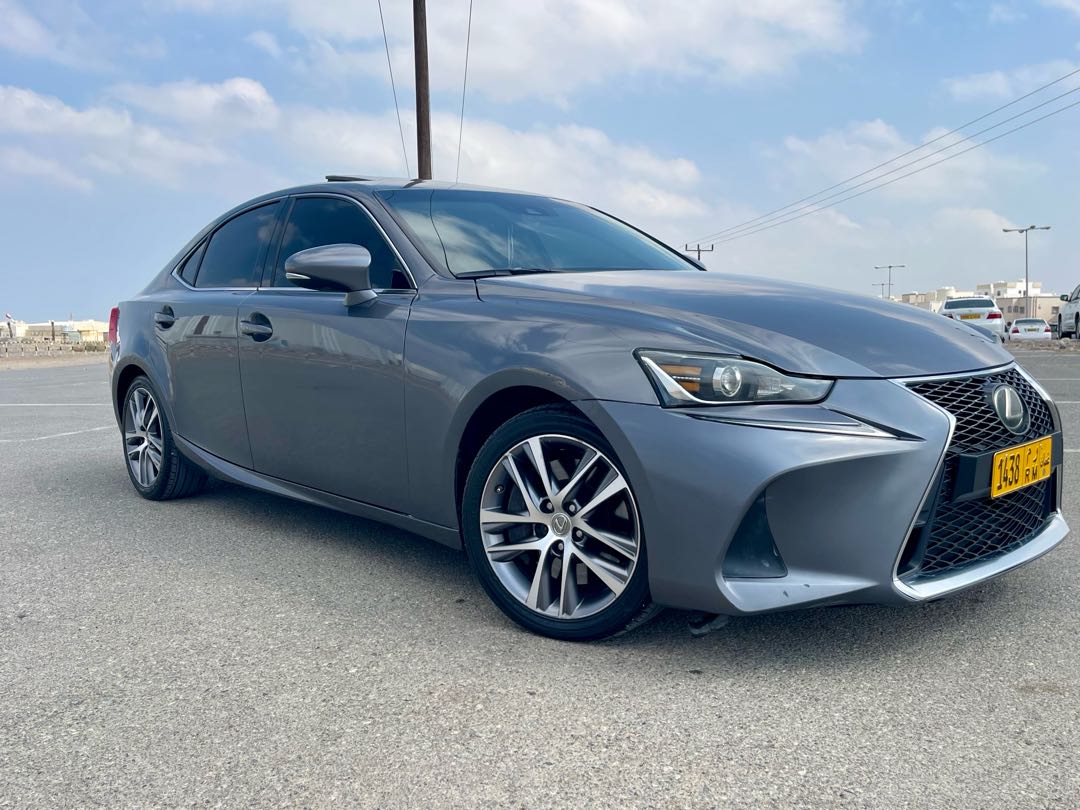 Car Image 2018 LEXUS IS 300