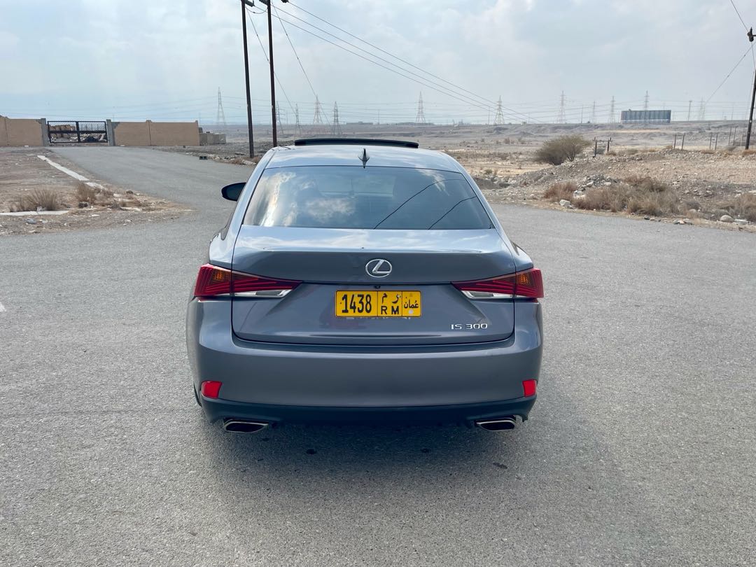 Car Image 2018 LEXUS IS 300